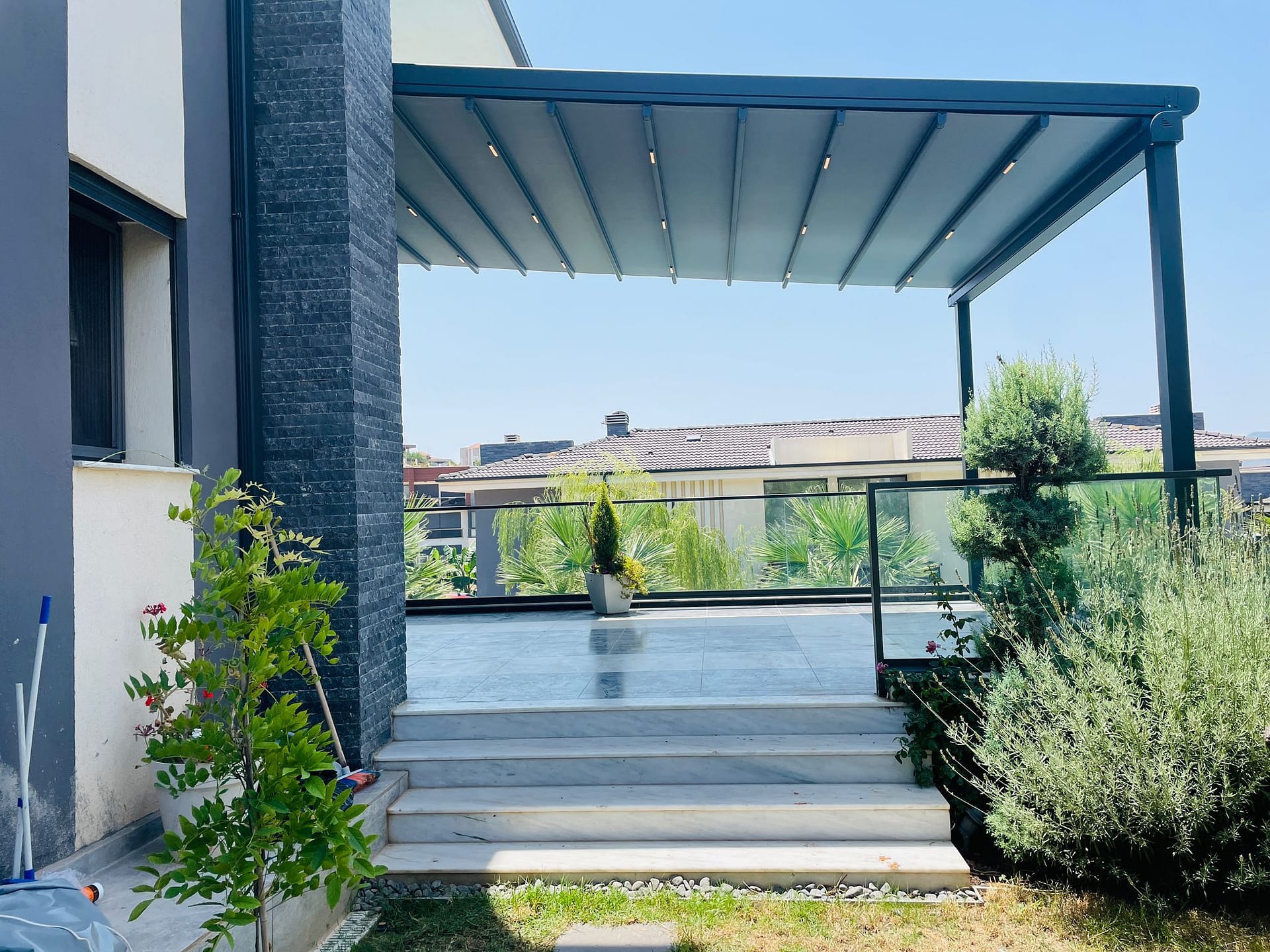 OTOMATİK PERGOLA SİSTEMLERİ